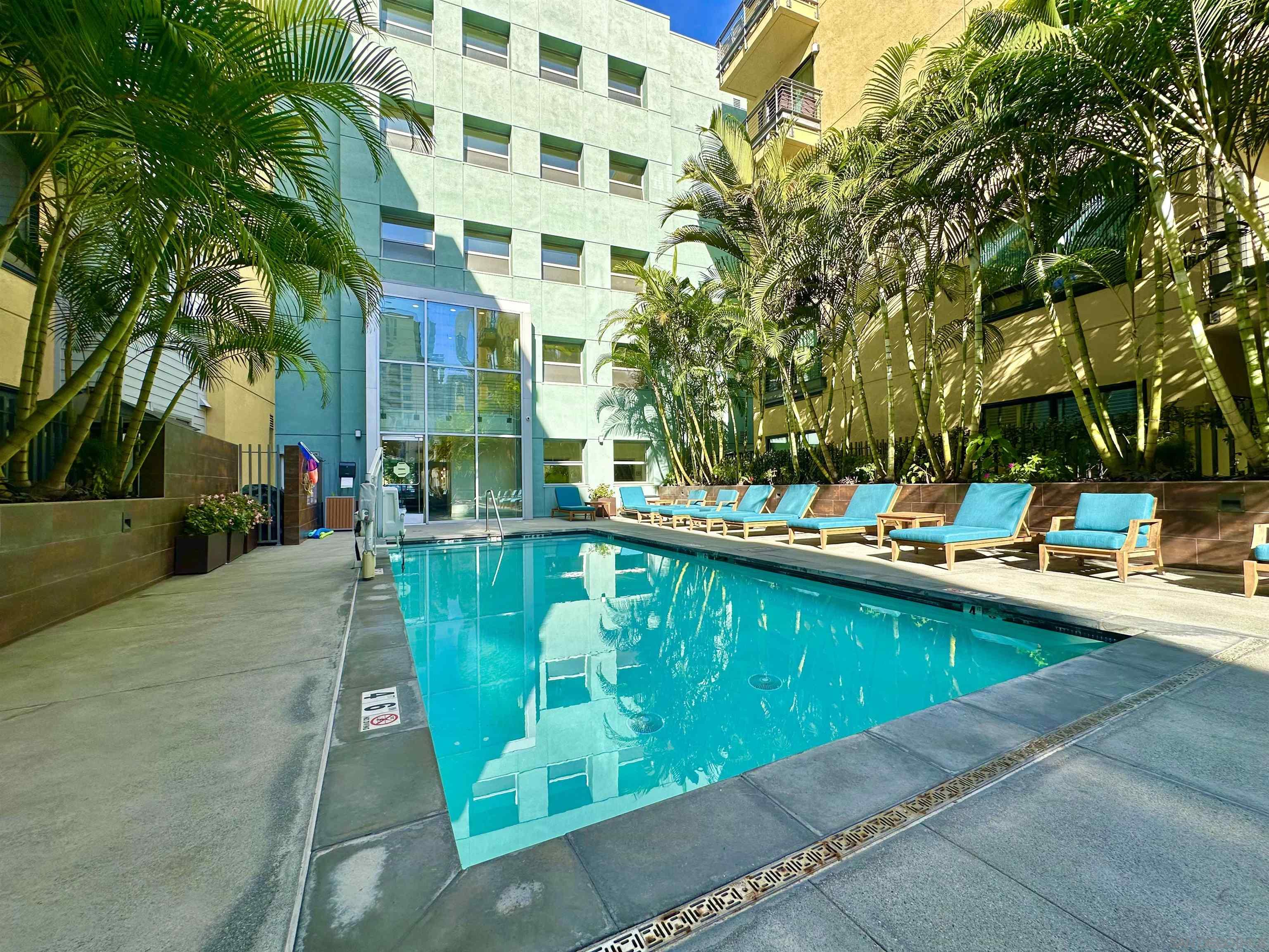 Detail Gallery Image 12 of 30 For 889  Date St.  #103,  San Diego,  CA 92101 - 1 Beds | 1 Baths