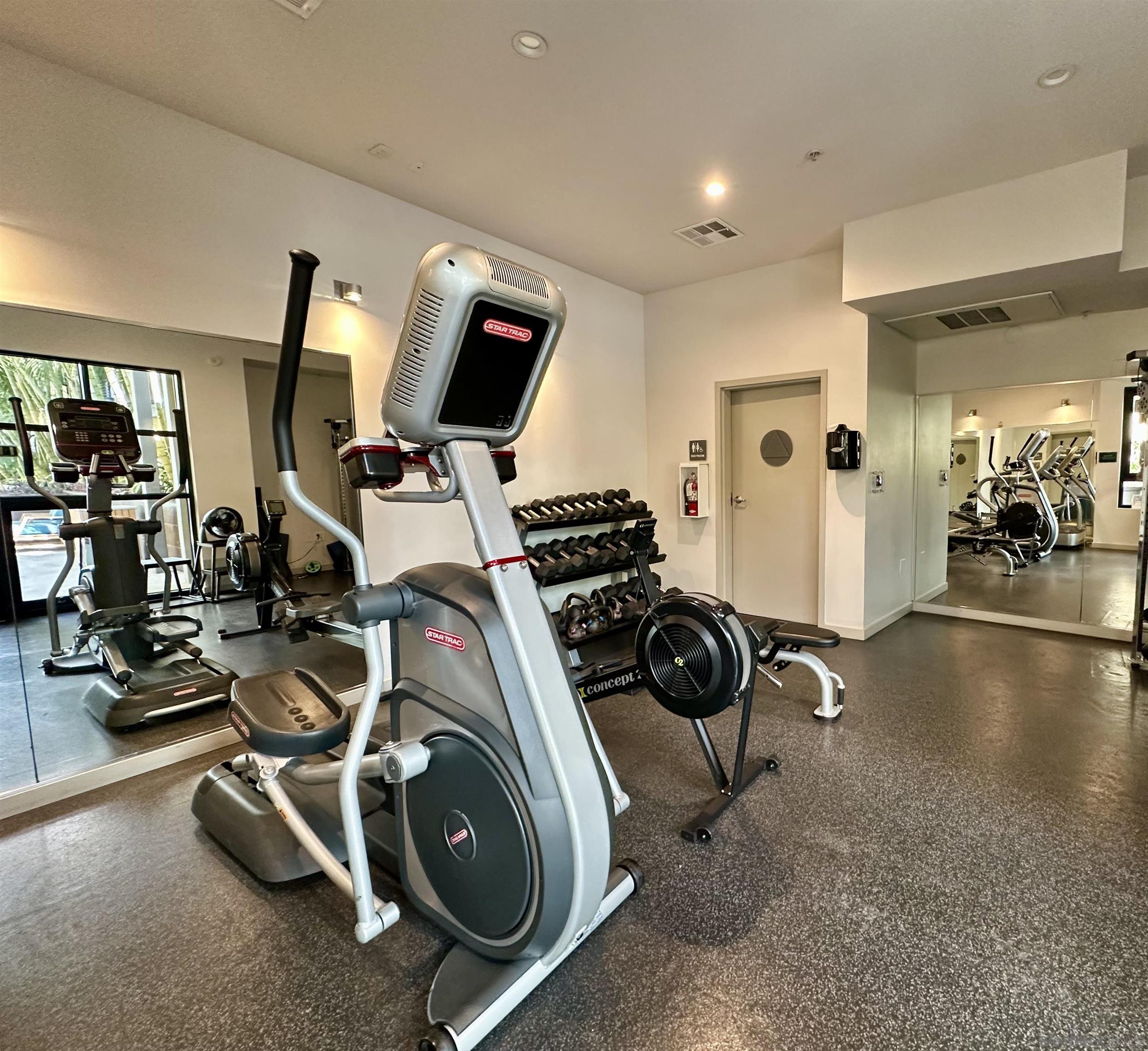 Detail Gallery Image 19 of 30 For 889  Date St.  #103,  San Diego,  CA 92101 - 1 Beds | 1 Baths