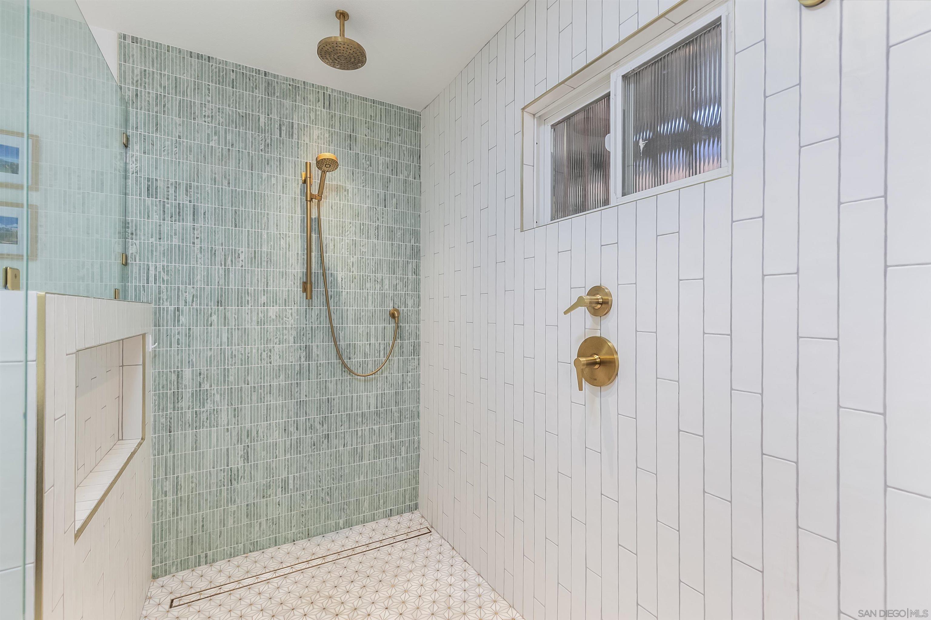 Detail Gallery Image 42 of 74 For 6641  Murray Park Dr, San Diego,  CA 92120 - 5 Beds | 2/1 Baths