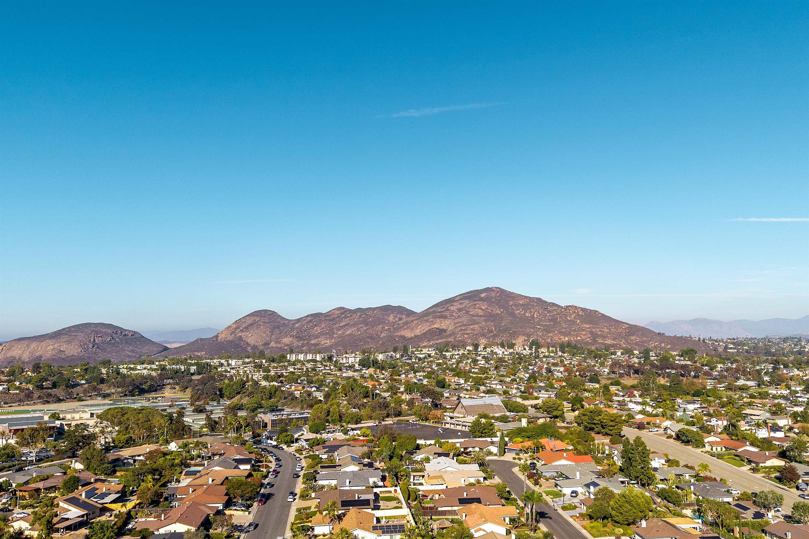 Detail Gallery Image 60 of 74 For 6641  Murray Park Dr, San Diego,  CA 92120 - 5 Beds | 2/1 Baths