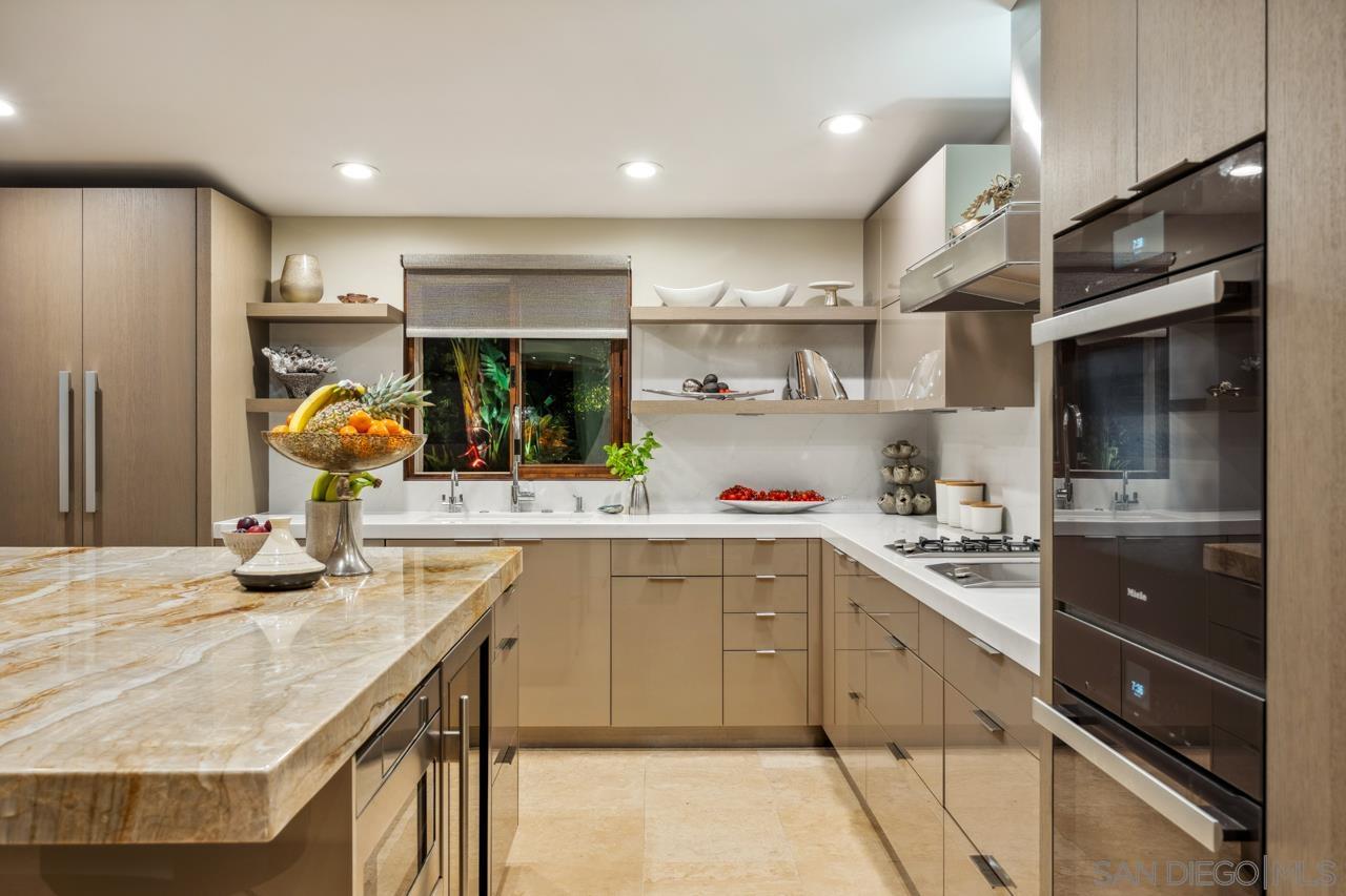 Detail Gallery Image 12 of 36 For 773 E Solana Circle, Solana Beach,  CA 92075 - 2 Beds | 2 Baths