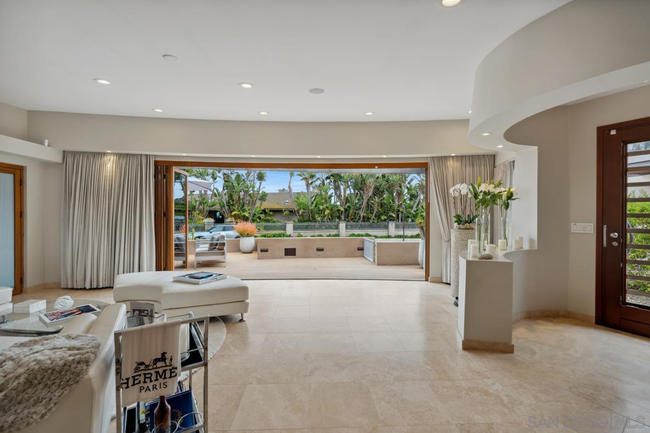 Detail Gallery Image 18 of 75 For 773 E Solana Circle, Solana Beach,  CA 92075 - 2 Beds | 2 Baths