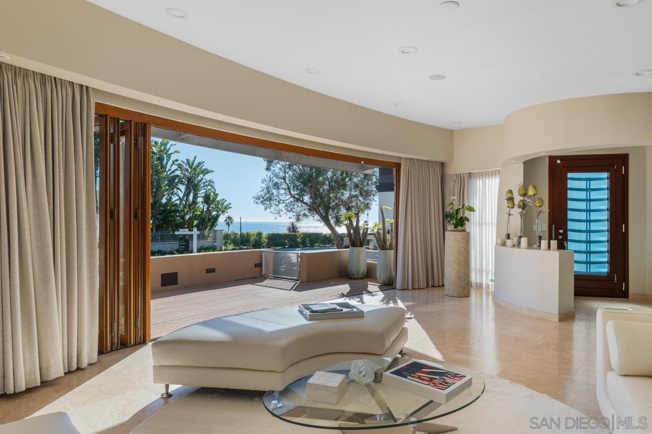 Detail Gallery Image 5 of 75 For 773 E Solana Circle, Solana Beach,  CA 92075 - 2 Beds | 2 Baths