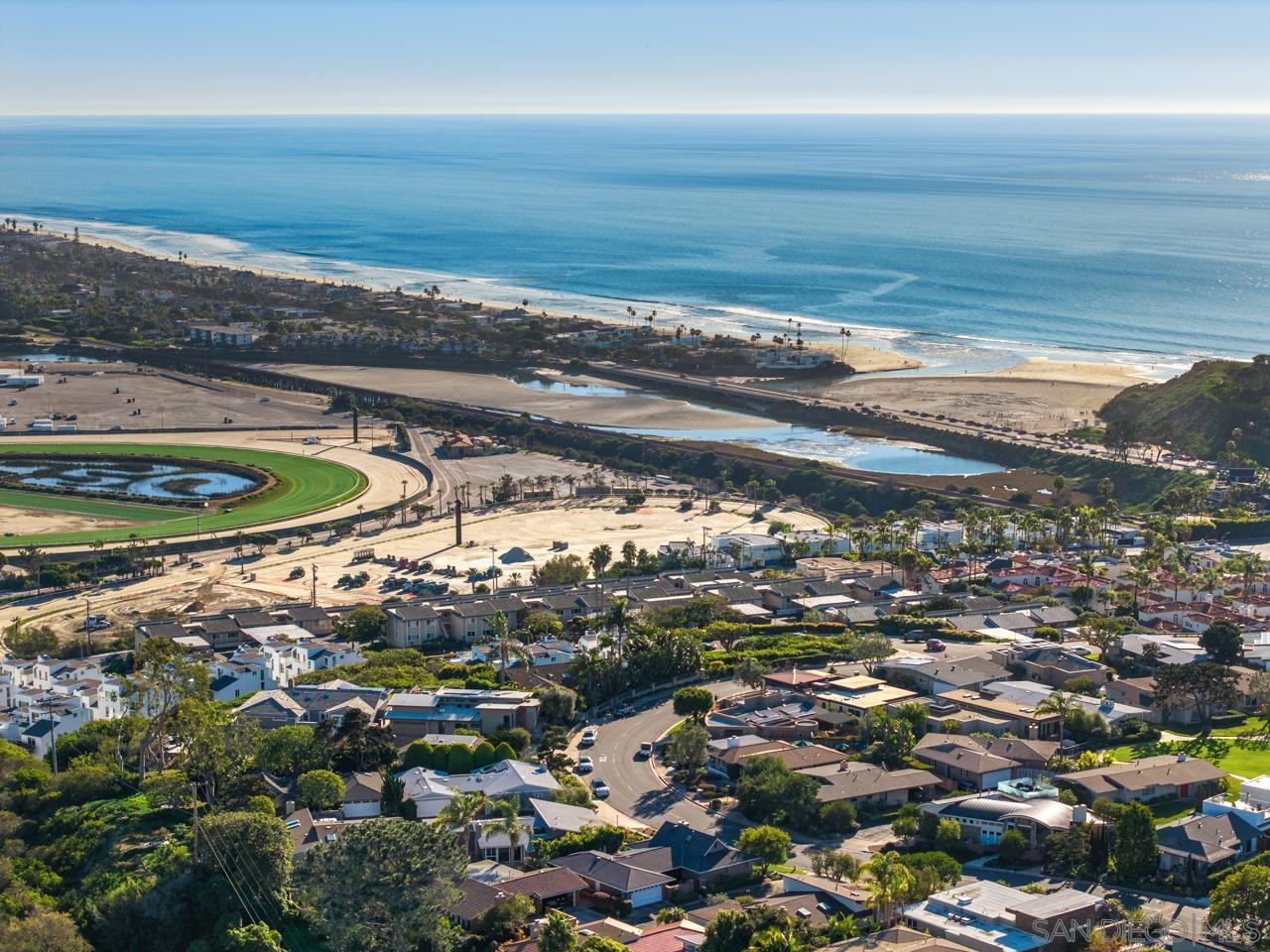 Detail Gallery Image 62 of 75 For 773 E Solana Circle, Solana Beach,  CA 92075 - 2 Beds | 2 Baths