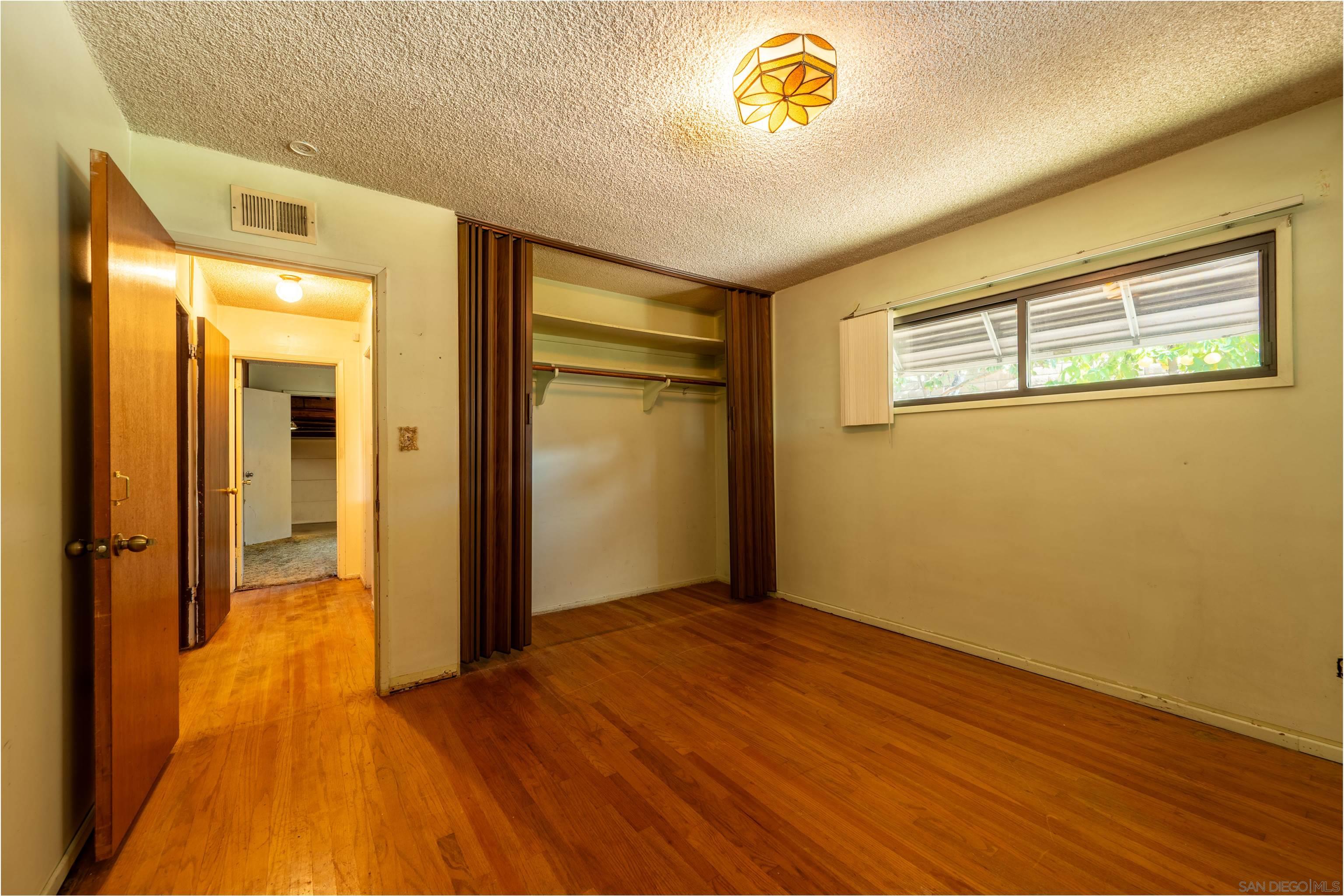 Detail Gallery Image 14 of 23 For 4827  Greenbrier Ave, San Diego,  CA 92120 - 3 Beds | 2 Baths