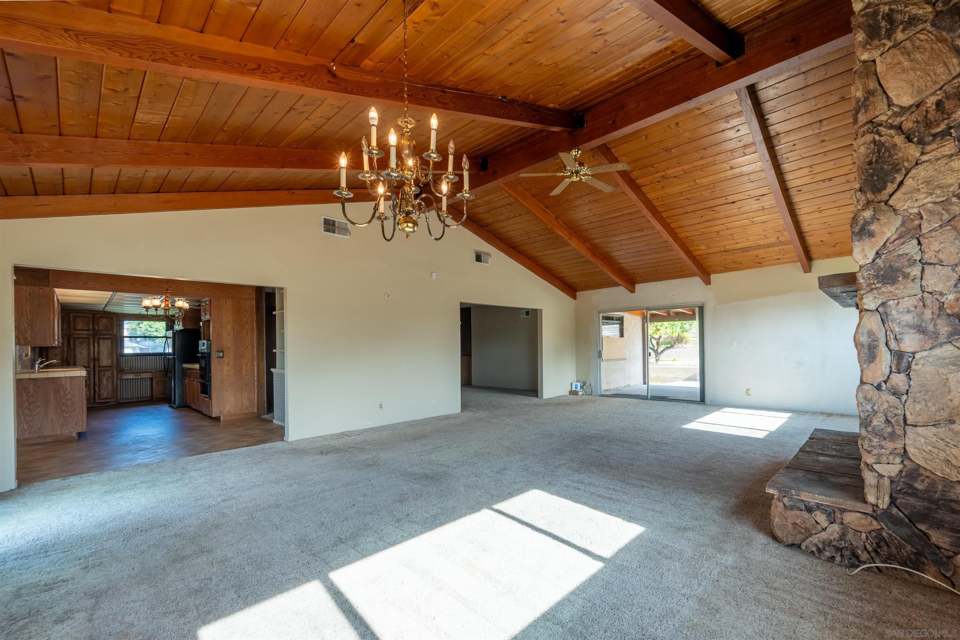 Detail Gallery Image 9 of 23 For 4827  Greenbrier Ave, San Diego,  CA 92120 - 3 Beds | 2 Baths