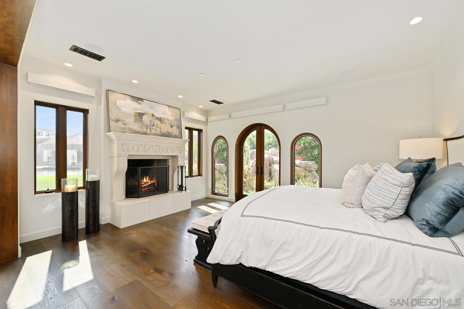 Detail Gallery Image 20 of 42 For 7031  Las Colinas, Rancho Santa Fe,  CA 92067 - 8 Beds | 10/2 Baths