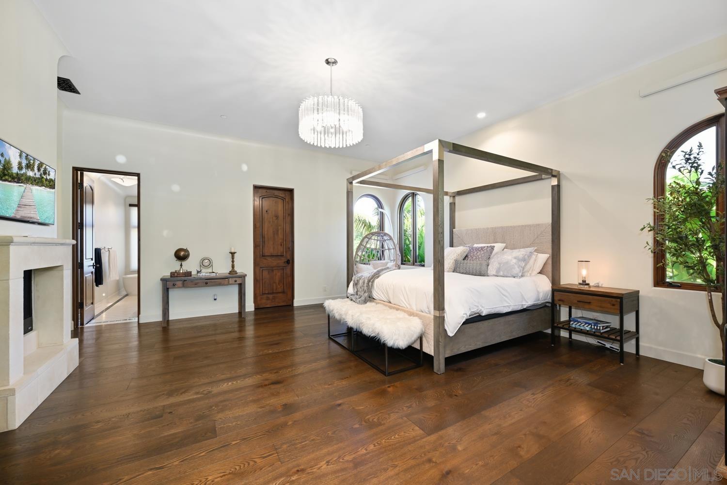 Detail Gallery Image 21 of 42 For 7031  Las Colinas, Rancho Santa Fe,  CA 92067 - 8 Beds | 10/2 Baths