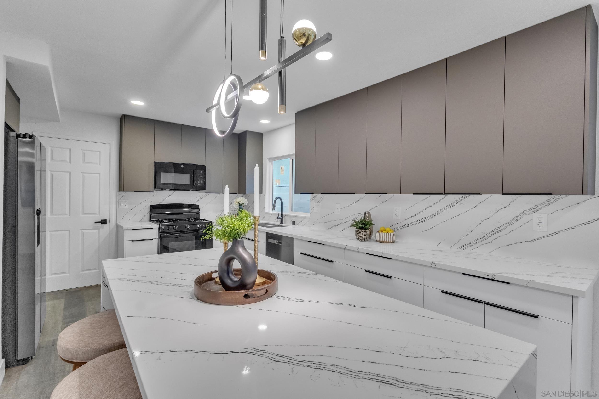 Detail Gallery Image 16 of 35 For 9253  Les Rd, Santee,  CA 92071 - 3 Beds | 2 Baths