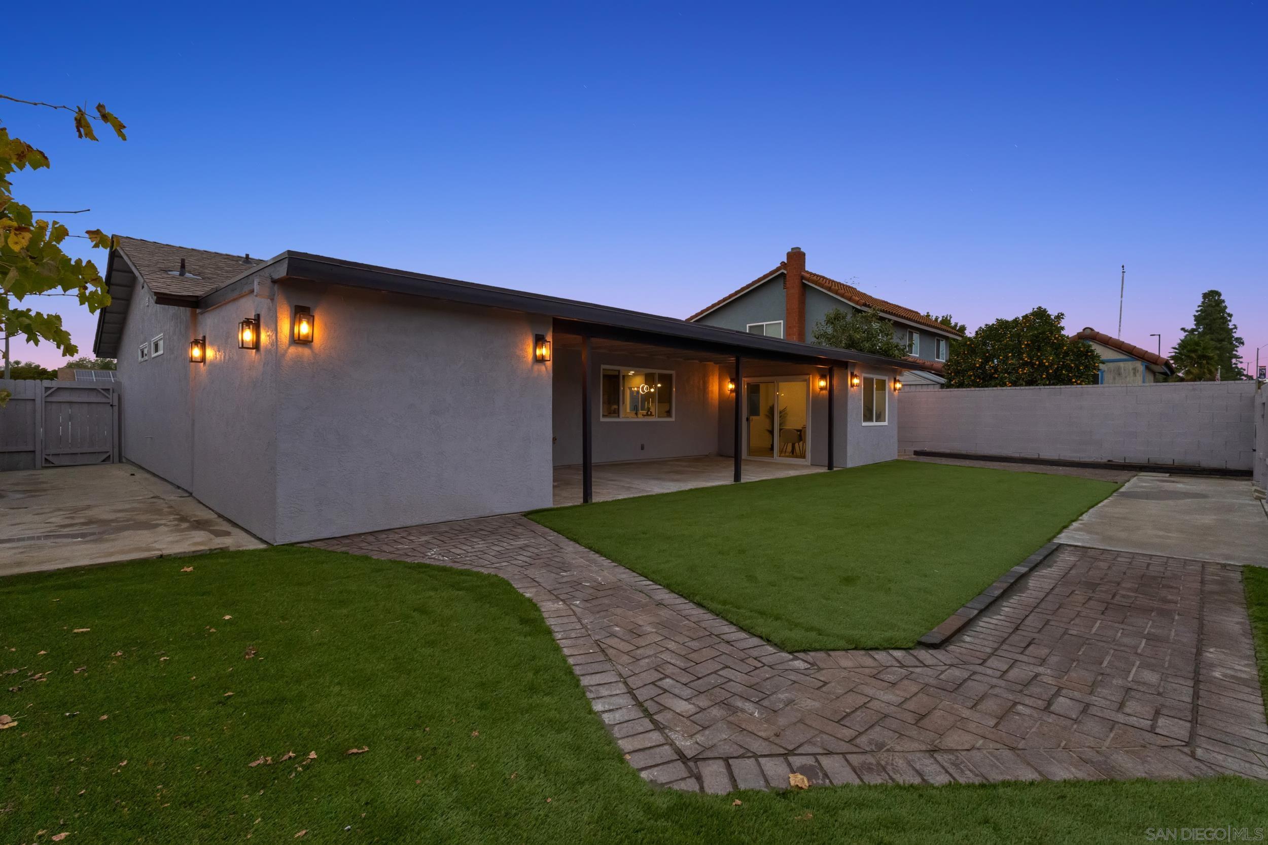 Detail Gallery Image 34 of 35 For 9253  Les Rd, Santee,  CA 92071 - 3 Beds | 2 Baths