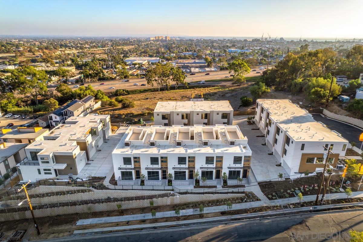 Detail Gallery Image 26 of 27 For 1045  32nd St  4, San Diego,  CA 92102 - 3 Beds | 3/1 Baths