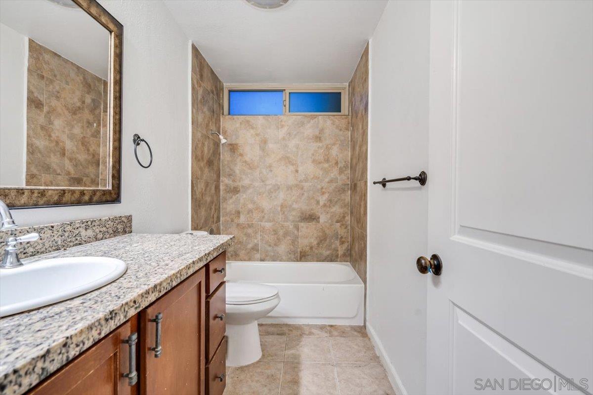 Detail Gallery Image 12 of 30 For 1350 N Escondido Blvd  #37,  Escondido,  CA 92026 - 2 Beds | 2 Baths