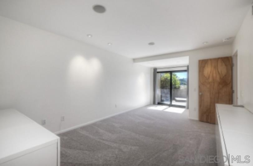 Detail Gallery Image 15 of 42 For 2239  Del Mar Scenic Parkway, Del Mar,  CA 92014 - 2 Beds | 3 Baths