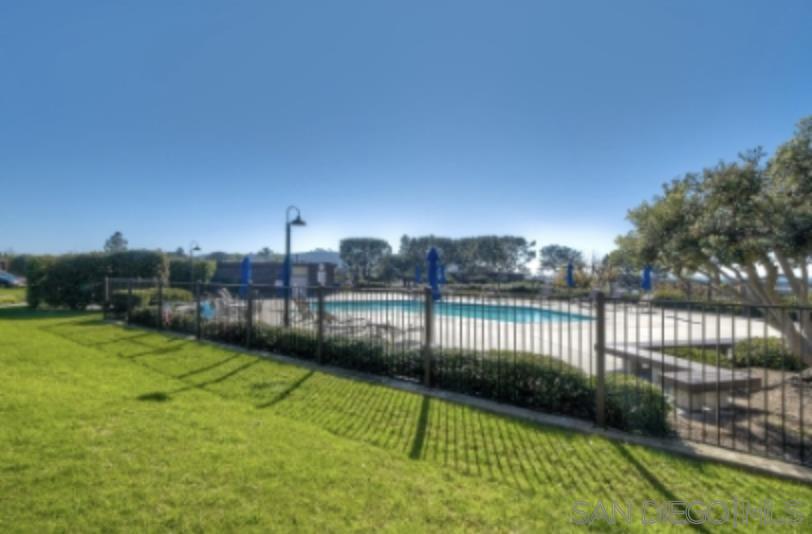 Detail Gallery Image 38 of 42 For 2239  Del Mar Scenic Parkway, Del Mar,  CA 92014 - 2 Beds | 3 Baths