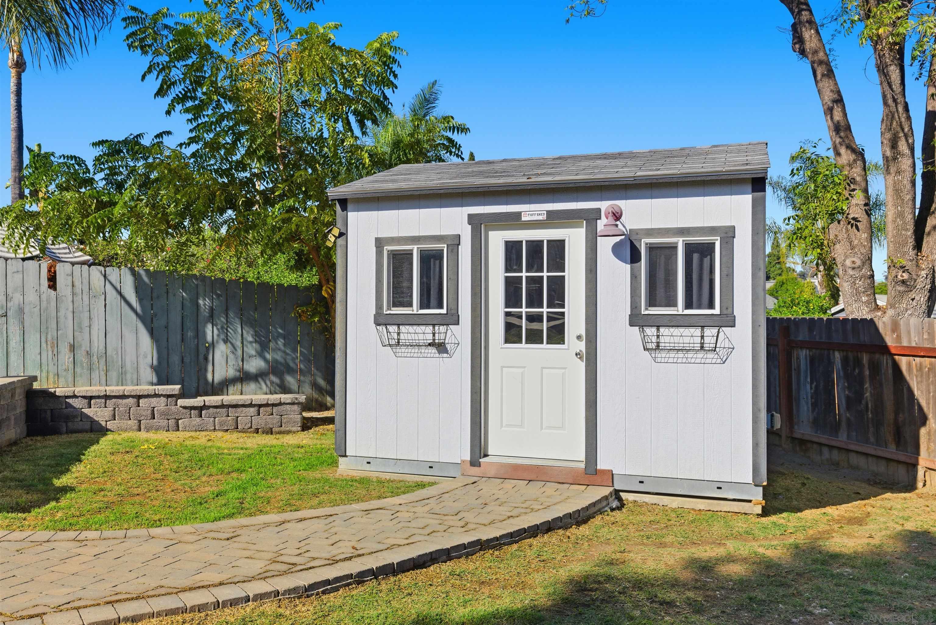 Detail Gallery Image 18 of 34 For 1178  Eucalyptus Dr, El Cajon,  CA 92020 - 3 Beds | 2 Baths