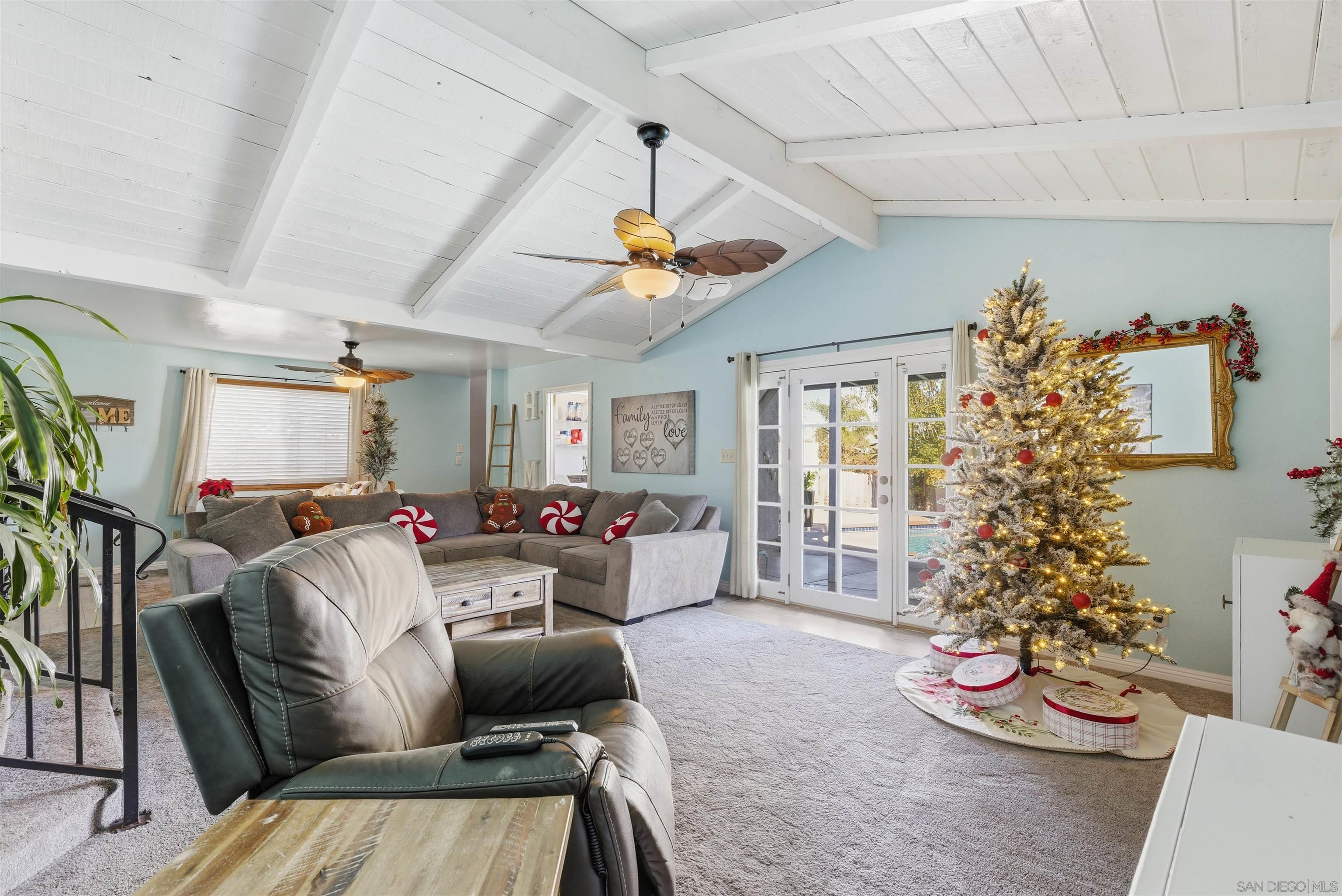 Detail Gallery Image 10 of 34 For 1178  Eucalyptus Dr, El Cajon,  CA 92020 - 3 Beds | 2 Baths