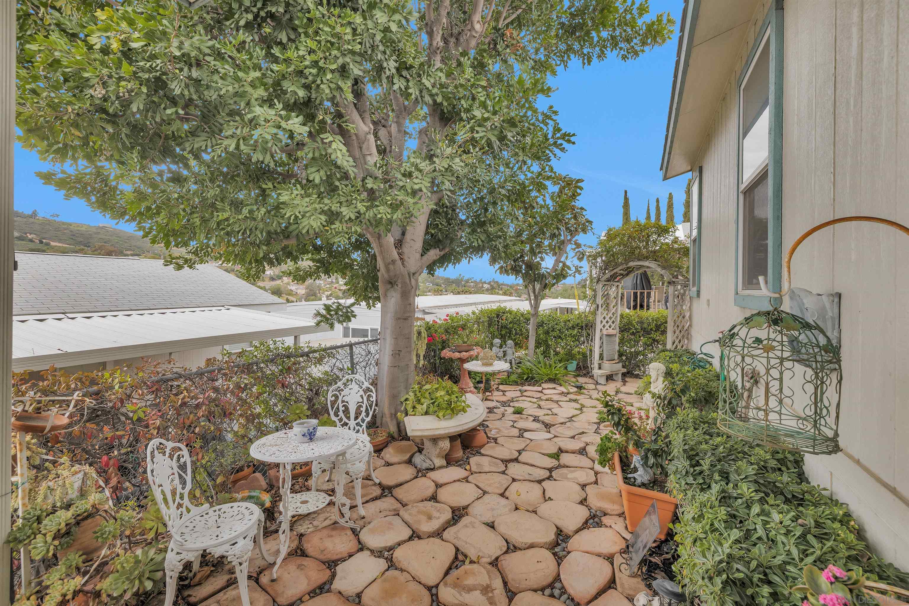 Detail Gallery Image 25 of 28 For 8661  Wintergardens Blvd  #74,  Lakeside,  CA 92040 - 3 Beds | 2 Baths