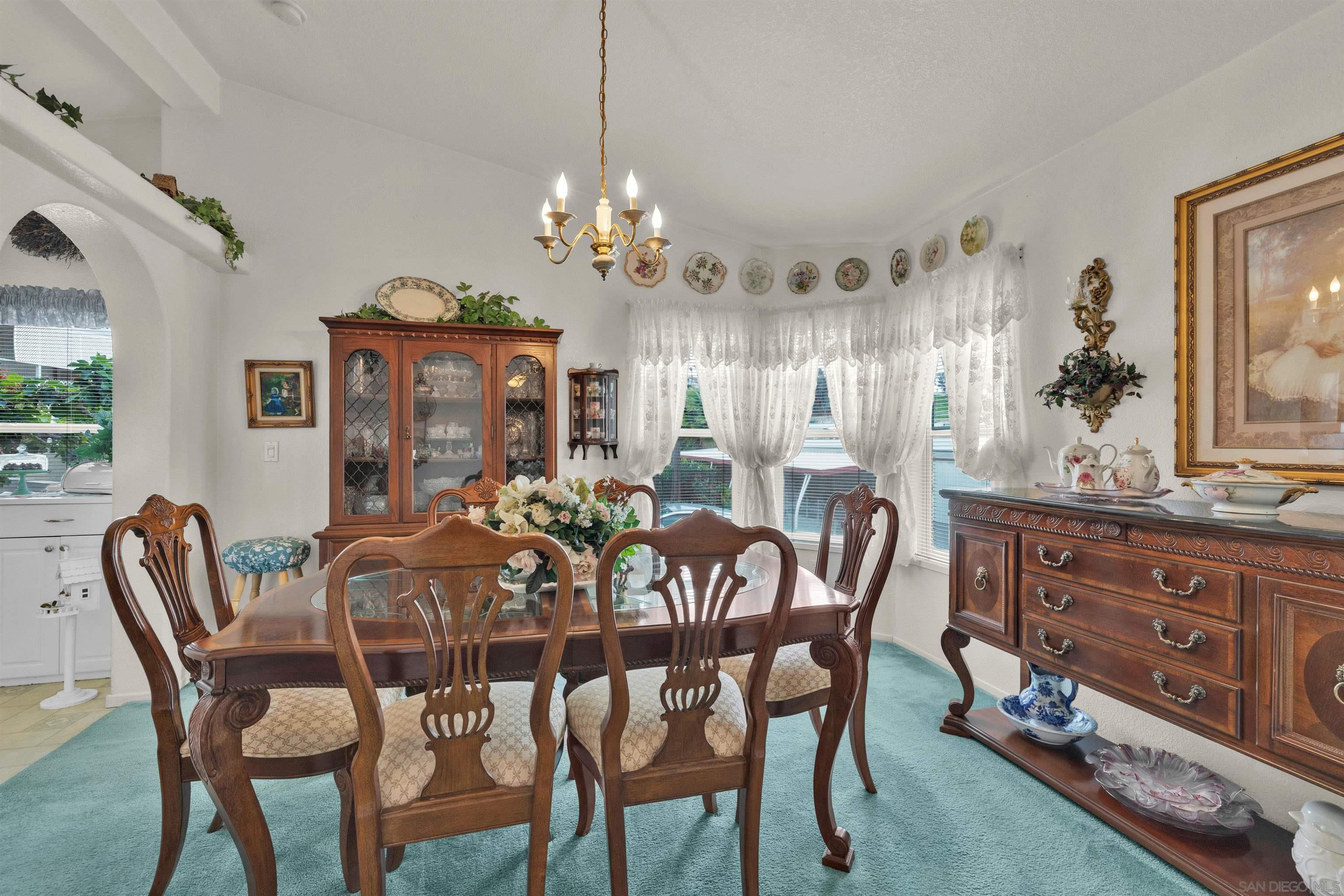 Detail Gallery Image 5 of 28 For 8661  Wintergardens Blvd  #74,  Lakeside,  CA 92040 - 3 Beds | 2 Baths