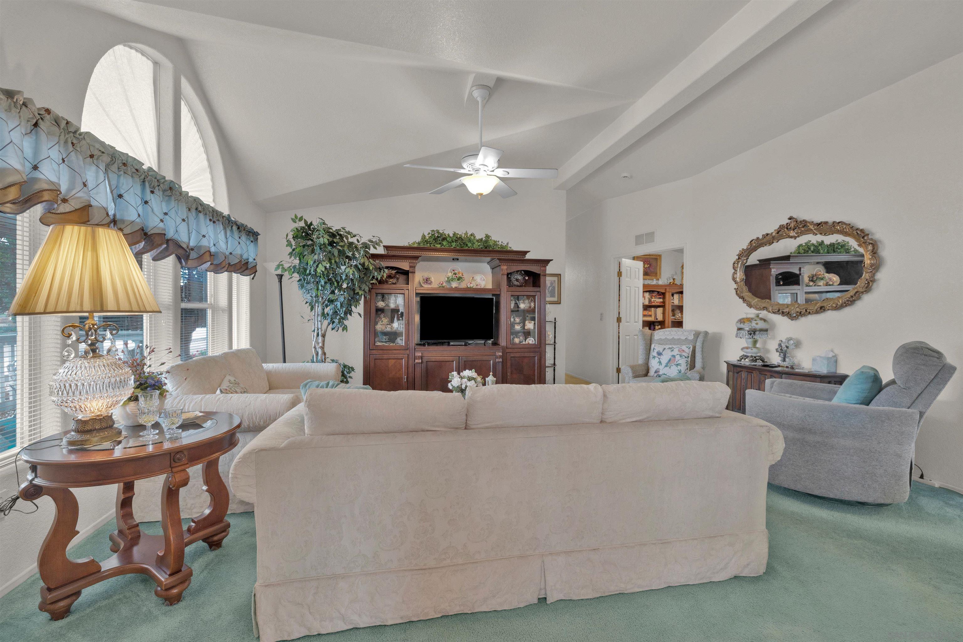 Detail Gallery Image 7 of 28 For 8661  Wintergardens Blvd  #74,  Lakeside,  CA 92040 - 3 Beds | 2 Baths