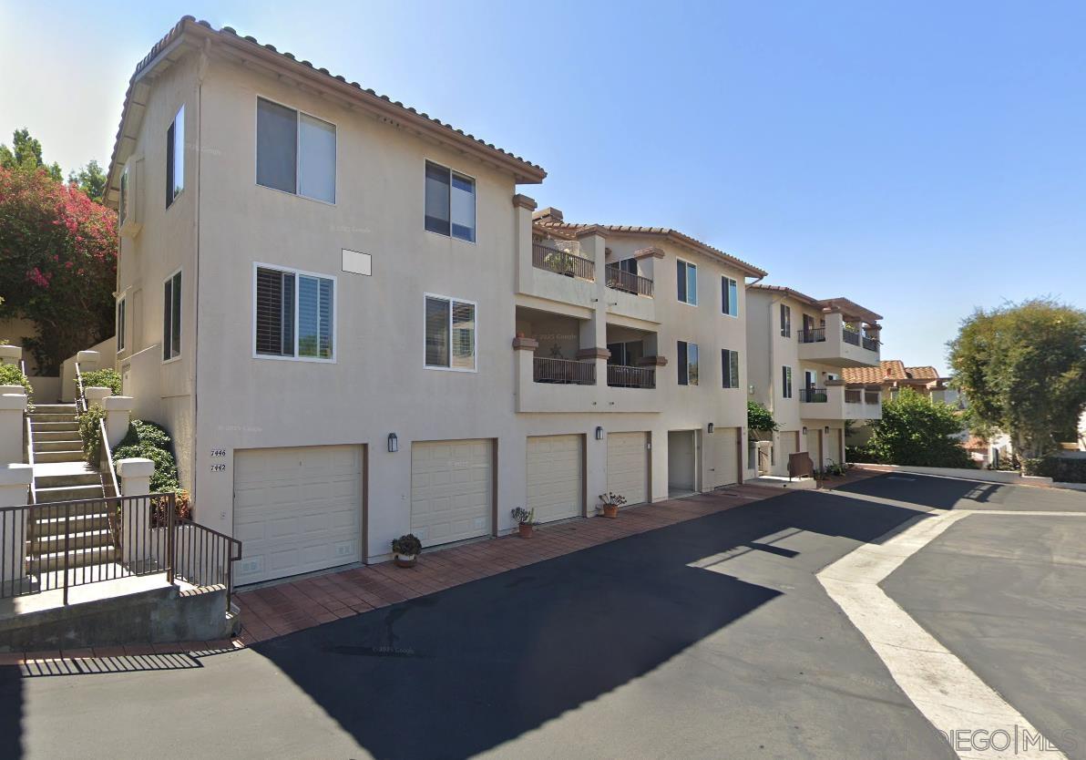 Front Image Thumbnail for SD250046087