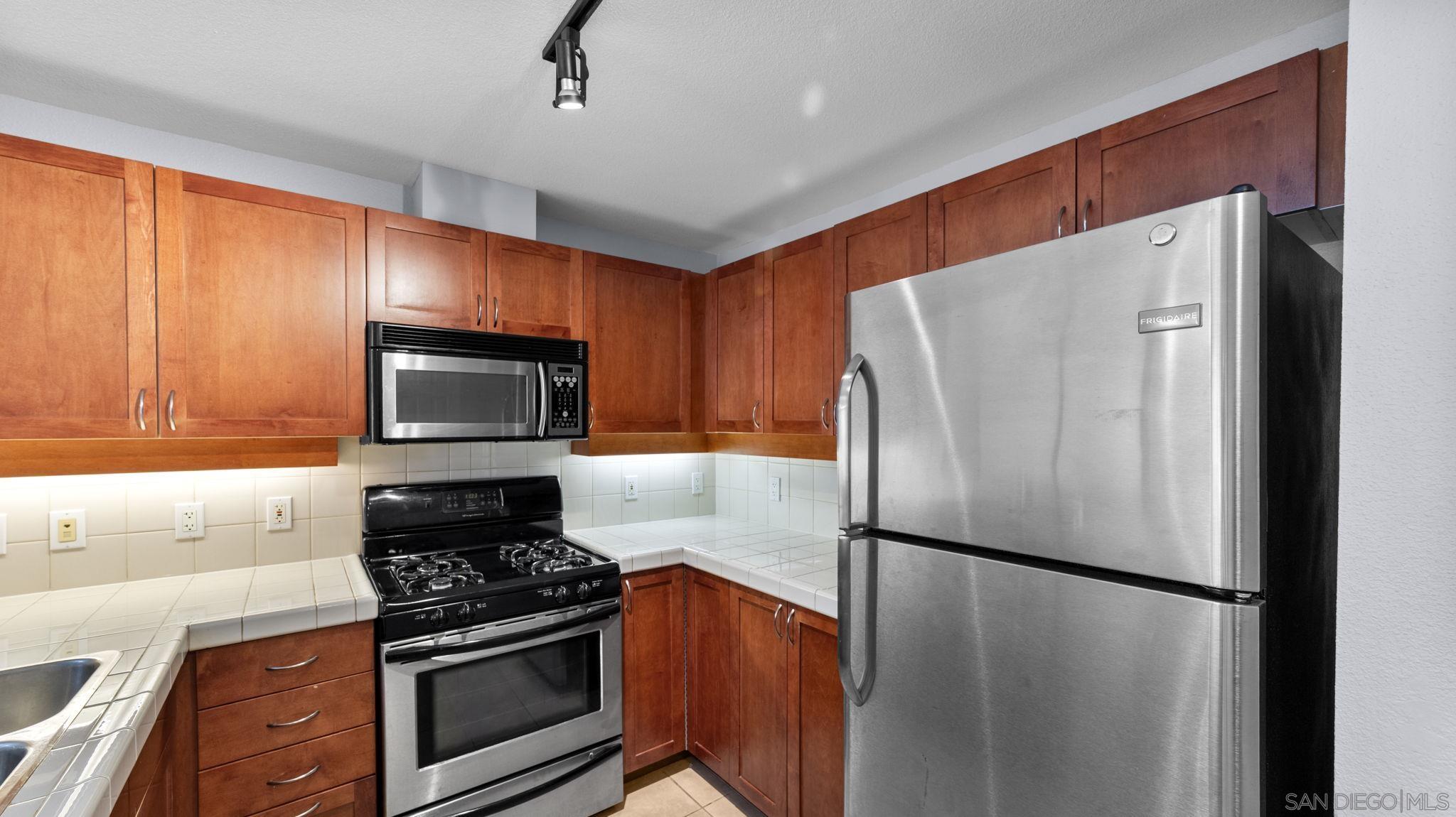 Detail Gallery Image 25 of 41 For 1240  India St  #519,  San Diego,  CA 92101 - 1 Beds | 1 Baths