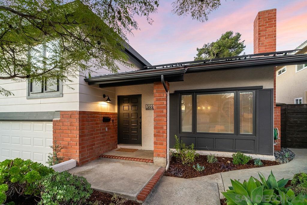 Detail Gallery Image 2 of 37 For 5444  Barkla St, San Diego,  CA 92122 - 4 Beds | 2/1 Baths