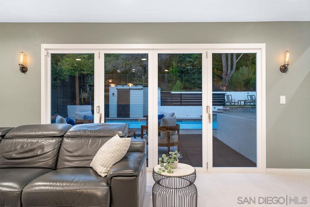 Detail Gallery Image 14 of 37 For 5444  Barkla St, San Diego,  CA 92122 - 4 Beds | 2/1 Baths