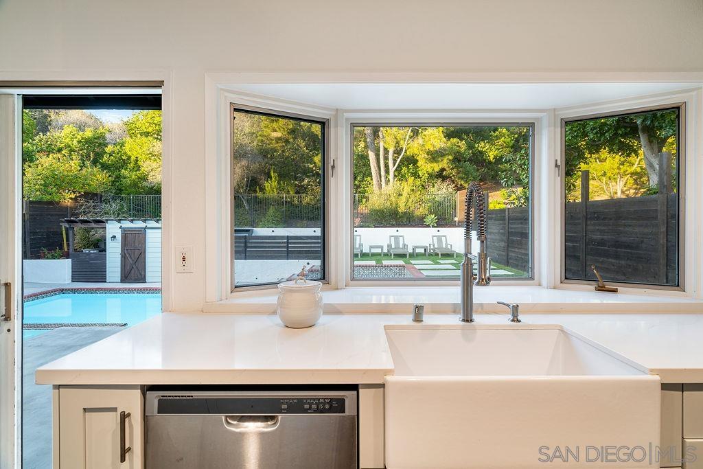 Detail Gallery Image 17 of 37 For 5444  Barkla St, San Diego,  CA 92122 - 4 Beds | 2/1 Baths