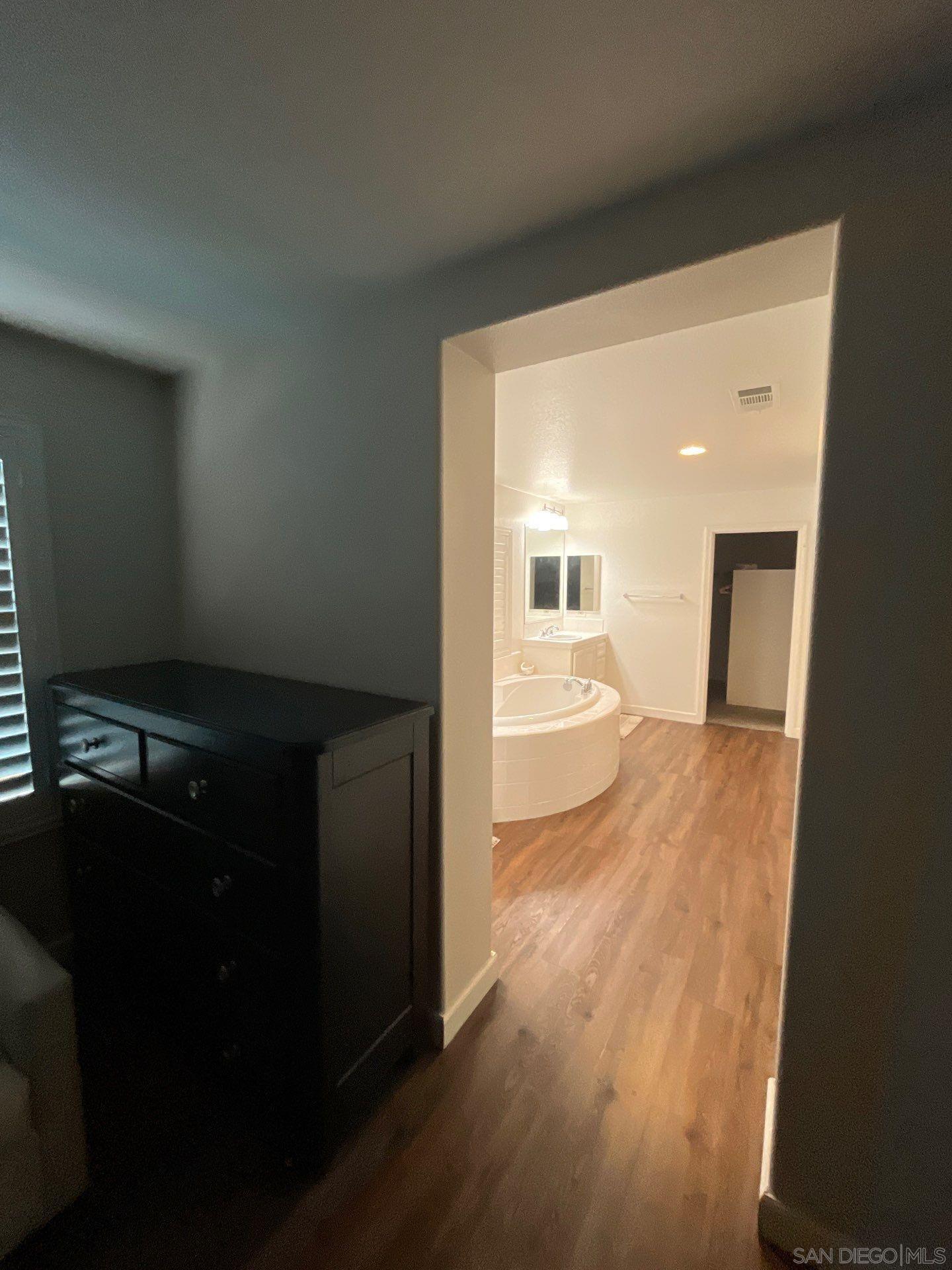 Detail Gallery Image 23 of 62 For 33845  Sattui St, Temecula,  CA 92592 - 6 Beds | 4/1 Baths