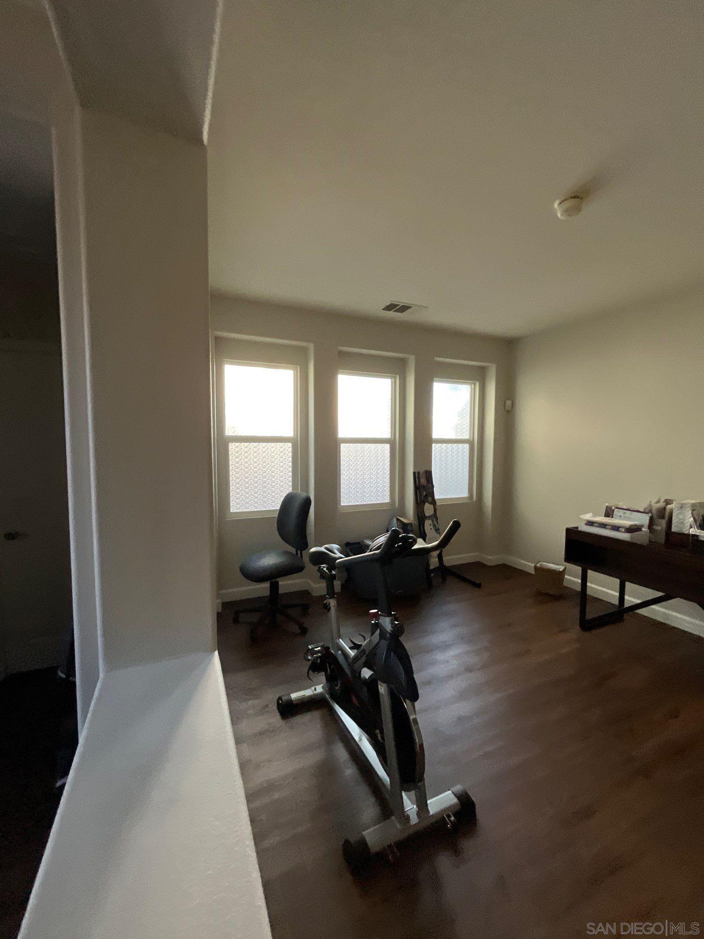 Detail Gallery Image 6 of 62 For 33845  Sattui St, Temecula,  CA 92592 - 6 Beds | 4/1 Baths