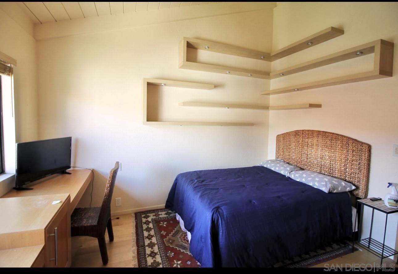 Detail Gallery Image 16 of 22 For 1917  Alga, Carlsbad,  CA 92009 - 2 Beds | 2/1 Baths