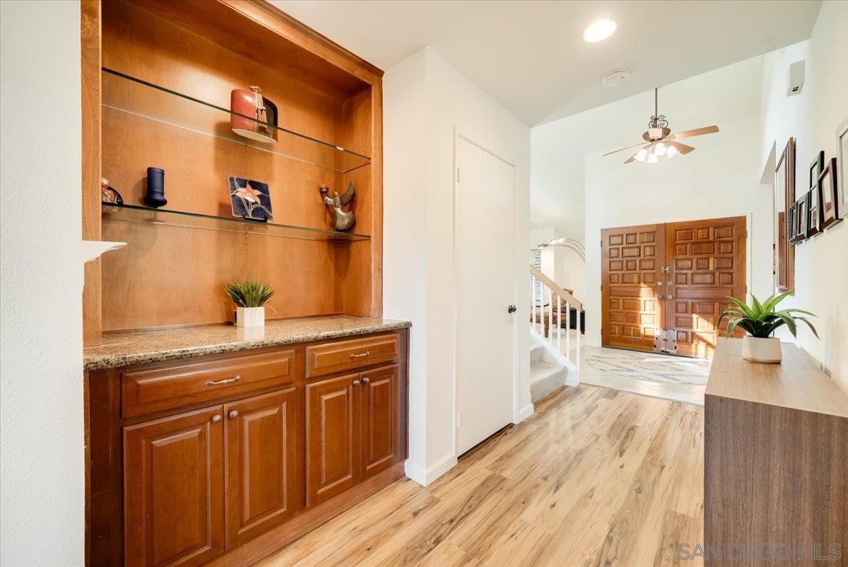 Detail Gallery Image 13 of 73 For 872  Oro Grande Street, Oceanside,  CA 92057 - 3 Beds | 2/1 Baths