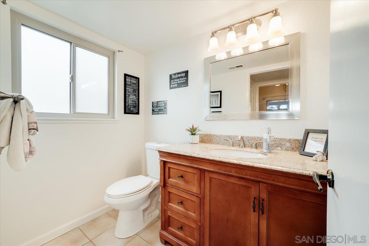 Detail Gallery Image 26 of 73 For 872  Oro Grande Street, Oceanside,  CA 92057 - 3 Beds | 2/1 Baths