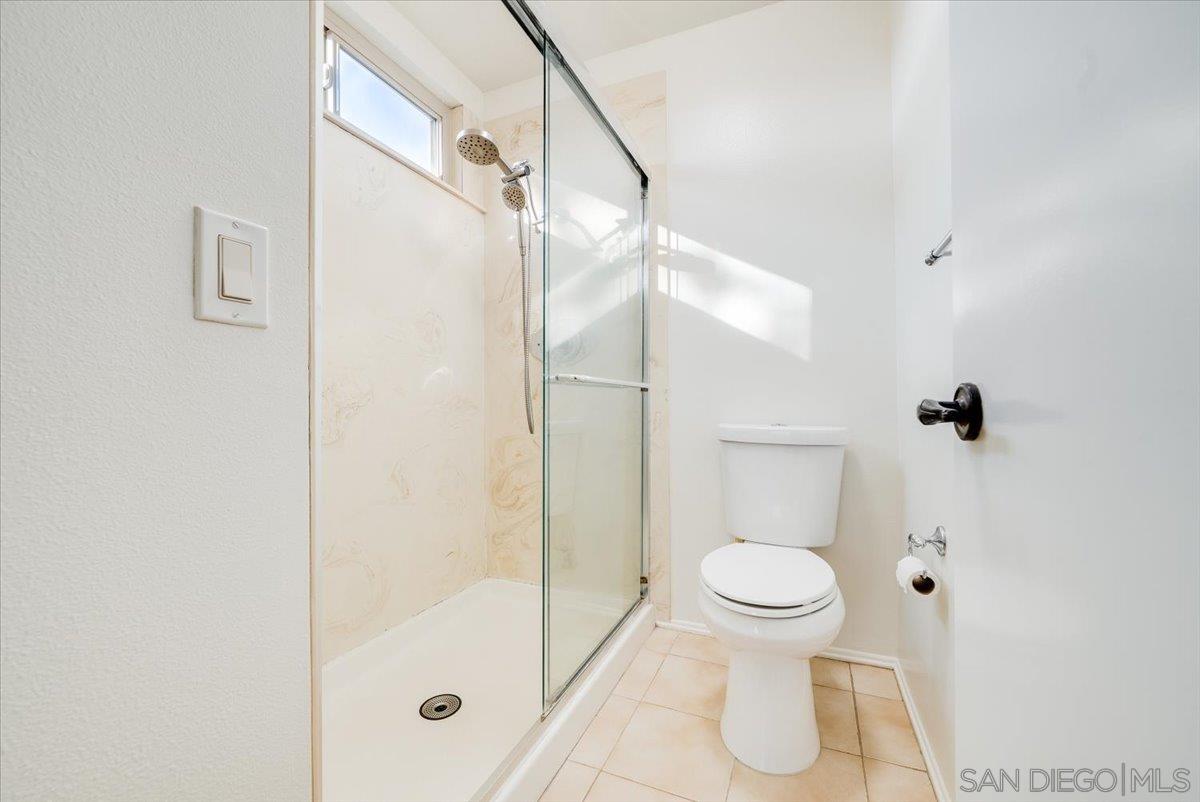 Detail Gallery Image 35 of 73 For 872  Oro Grande Street, Oceanside,  CA 92057 - 3 Beds | 2/1 Baths
