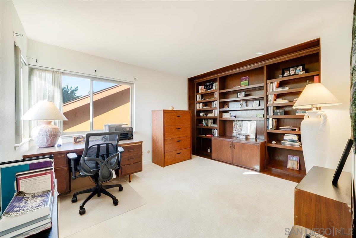 Detail Gallery Image 38 of 73 For 872  Oro Grande Street, Oceanside,  CA 92057 - 3 Beds | 2/1 Baths