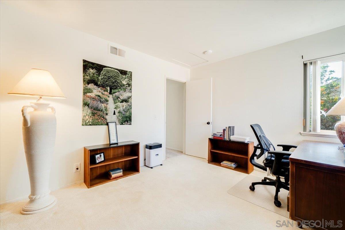 Detail Gallery Image 39 of 73 For 872  Oro Grande Street, Oceanside,  CA 92057 - 3 Beds | 2/1 Baths