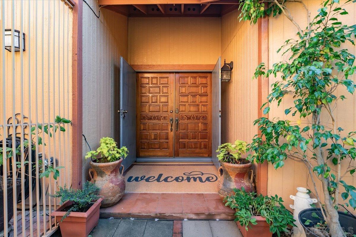 Detail Gallery Image 6 of 73 For 872  Oro Grande Street, Oceanside,  CA 92057 - 3 Beds | 2/1 Baths