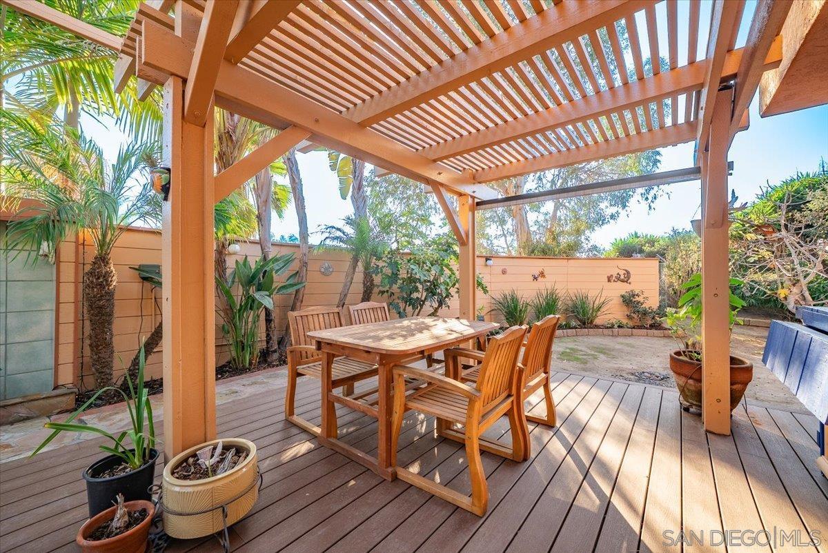 Detail Gallery Image 51 of 73 For 872  Oro Grande Street, Oceanside,  CA 92057 - 3 Beds | 2/1 Baths