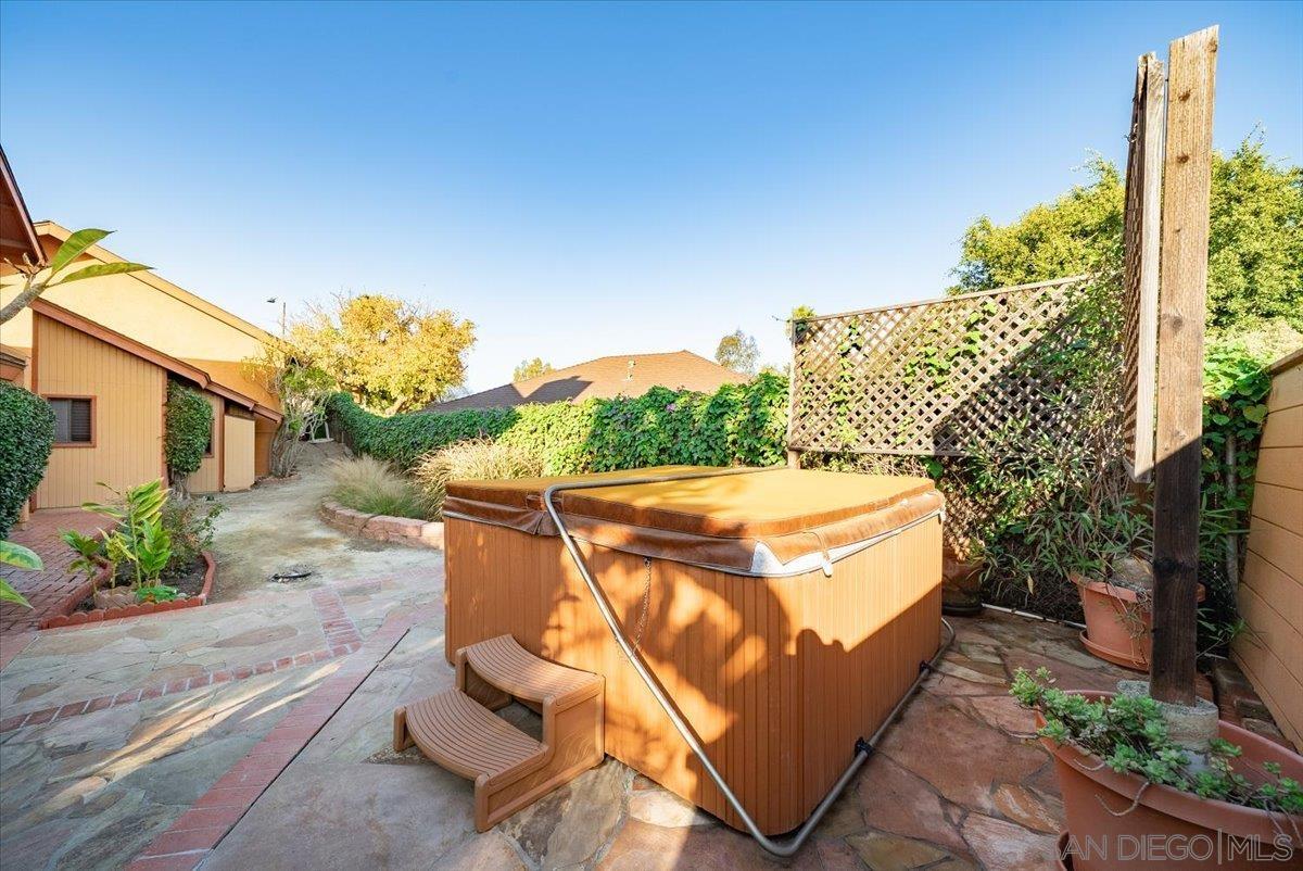 Detail Gallery Image 59 of 73 For 872  Oro Grande Street, Oceanside,  CA 92057 - 3 Beds | 2/1 Baths