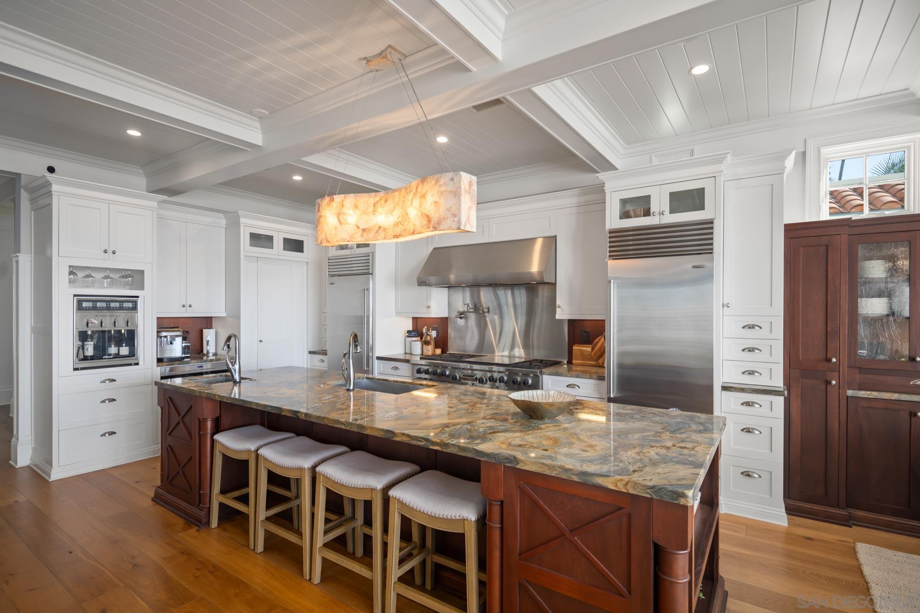 Detail Gallery Image 13 of 47 For 919  Ocean Blvd, Coronado,  CA 92118 - 5 Beds | 5 Baths