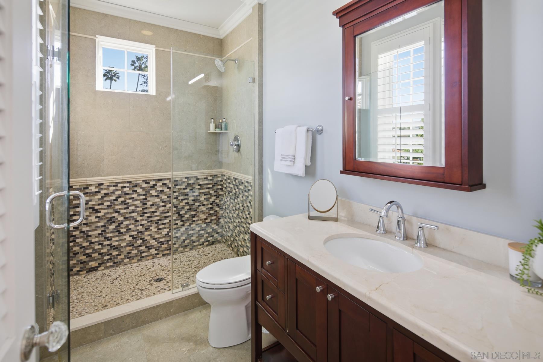 Detail Gallery Image 29 of 47 For 919  Ocean Blvd, Coronado,  CA 92118 - 5 Beds | 5 Baths