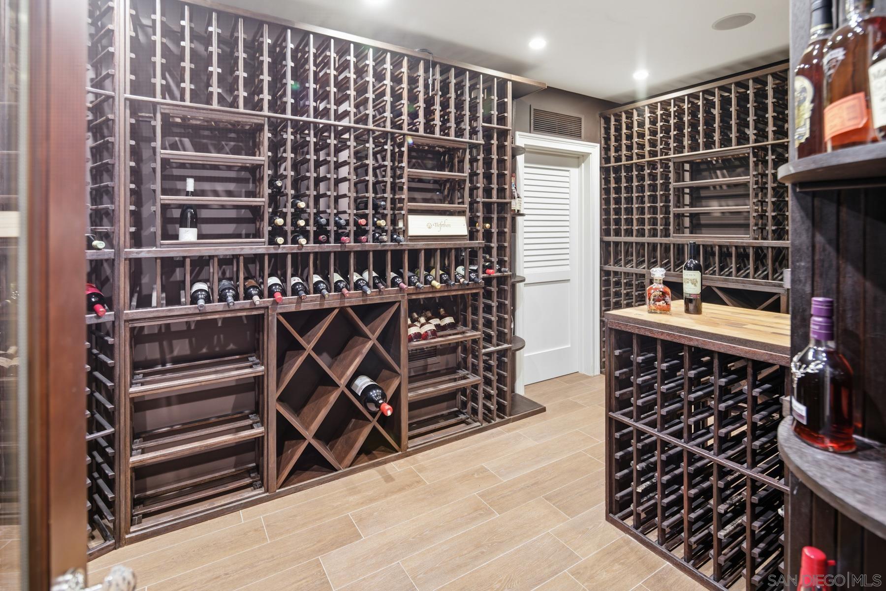 Detail Gallery Image 40 of 47 For 919  Ocean Blvd, Coronado,  CA 92118 - 5 Beds | 5 Baths