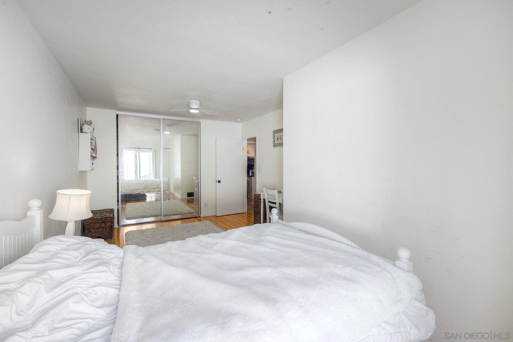 Detail Gallery Image 26 of 35 For 1166  Agate St, San Diego,  CA 92109 - 3 Beds | 2/1 Baths