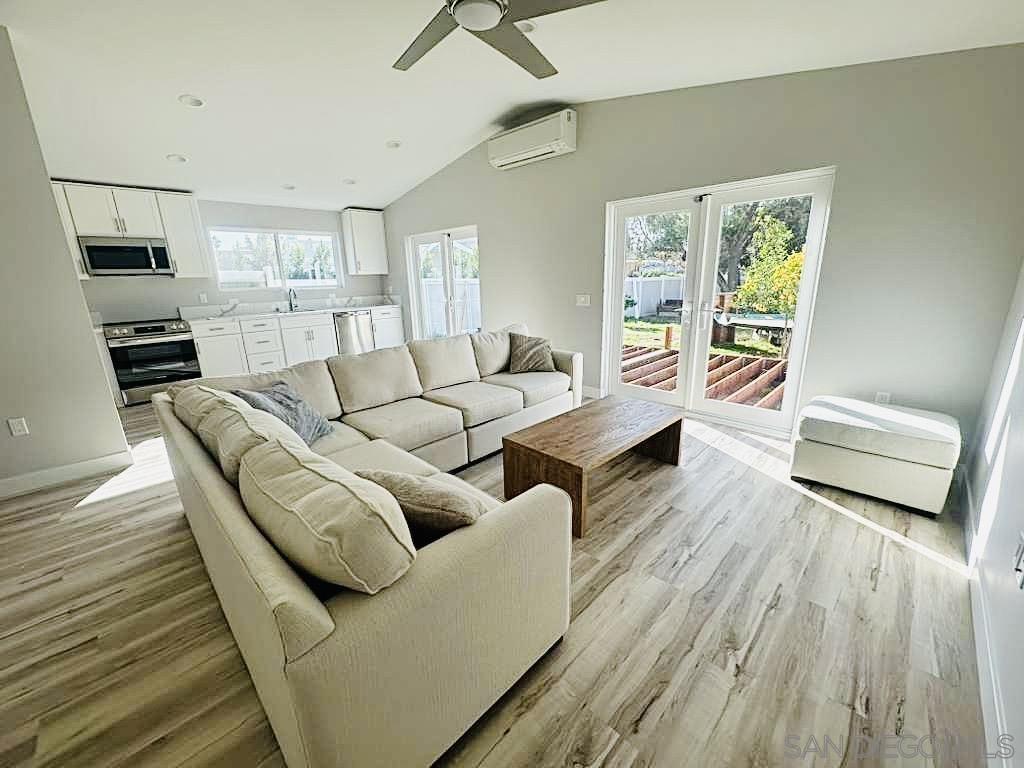 Detail Gallery Image 13 of 35 For 13617  Putney Rd, Poway,  CA 92064 - 2 Beds | 2 Baths