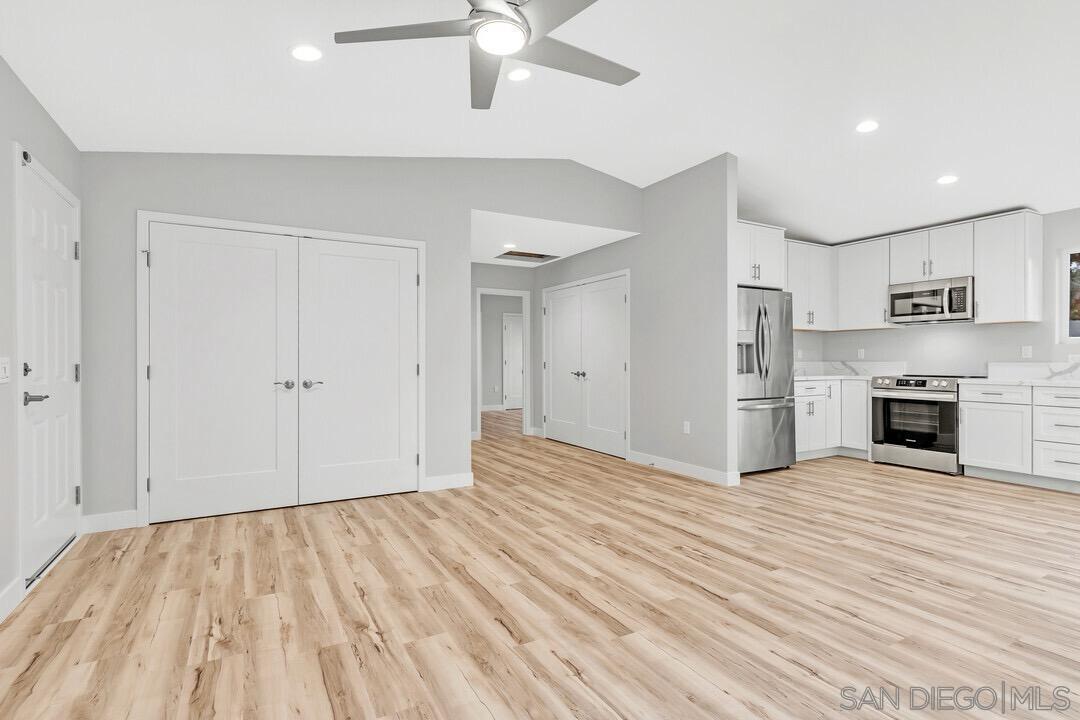 Detail Gallery Image 16 of 35 For 13617  Putney Rd, Poway,  CA 92064 - 2 Beds | 2 Baths