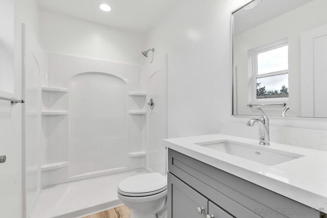 Detail Gallery Image 22 of 35 For 13617  Putney Rd, Poway,  CA 92064 - 2 Beds | 2 Baths