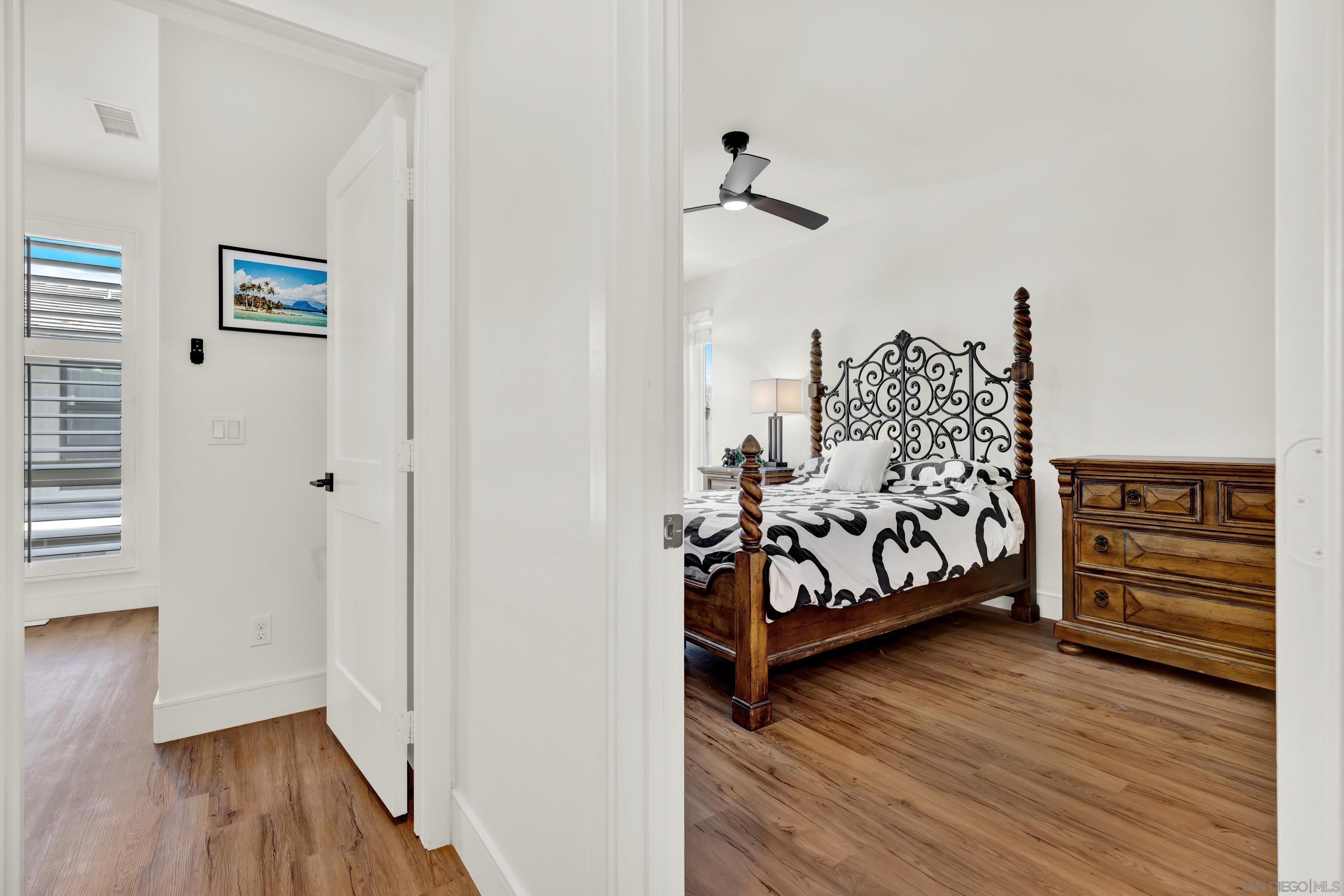 Detail Gallery Image 15 of 33 For 2756  via Alta Place, San Diego,  CA 92108 - 2 Beds | 2/1 Baths