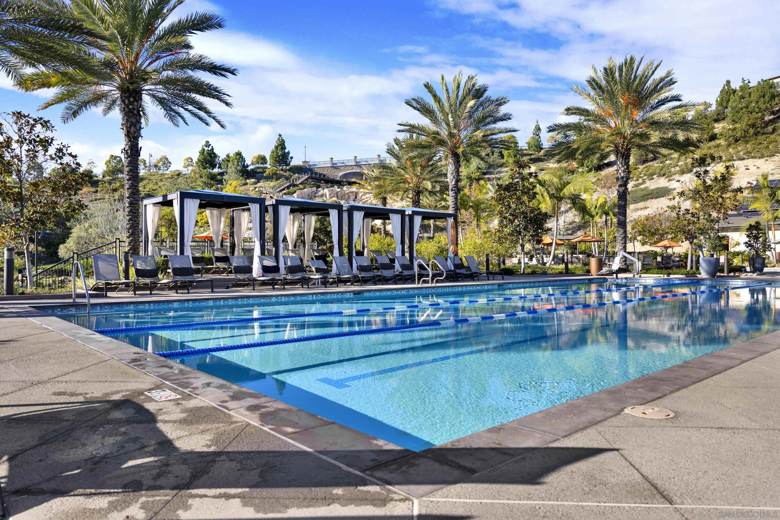 Detail Gallery Image 31 of 33 For 2756  via Alta Place, San Diego,  CA 92108 - 2 Beds | 2/1 Baths