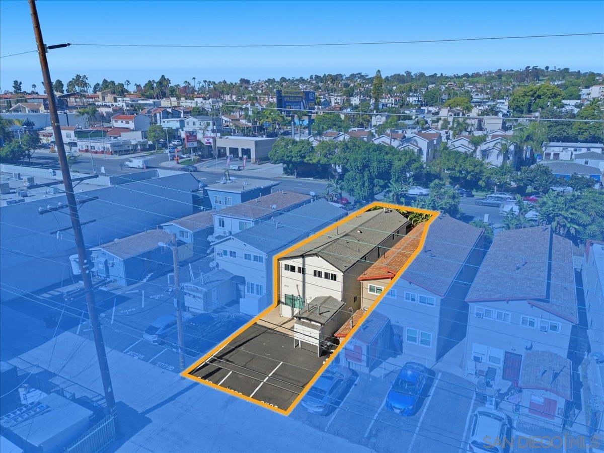 Detail Gallery Image 14 of 75 For 2033  Garnet Ave, San Diego,  CA 92109 - – Beds | – Baths