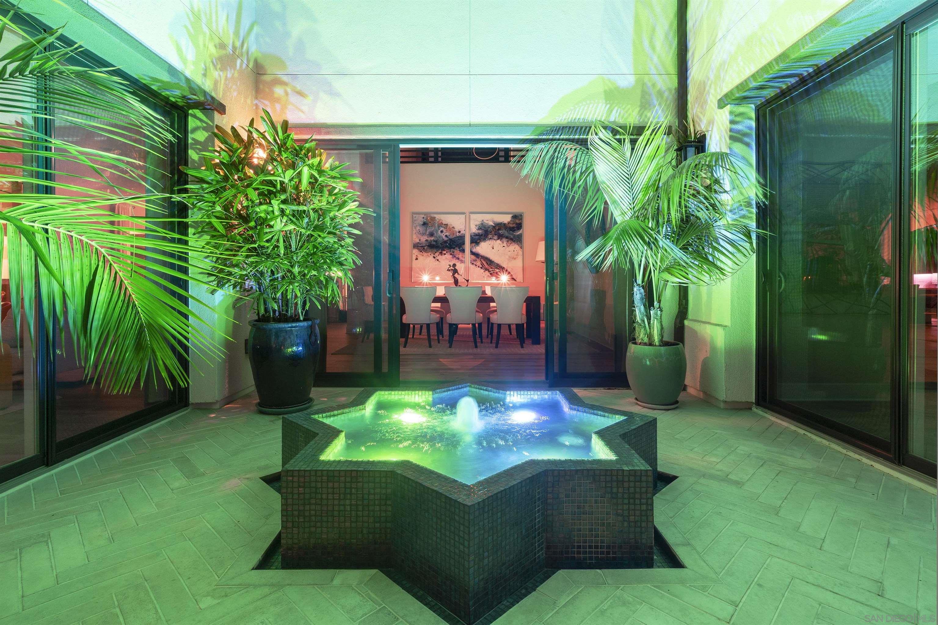 Detail Gallery Image 40 of 66 For 6203  Sunrose Crest Way, San Diego,  CA 92130 - 5 Beds | 5/1 Baths